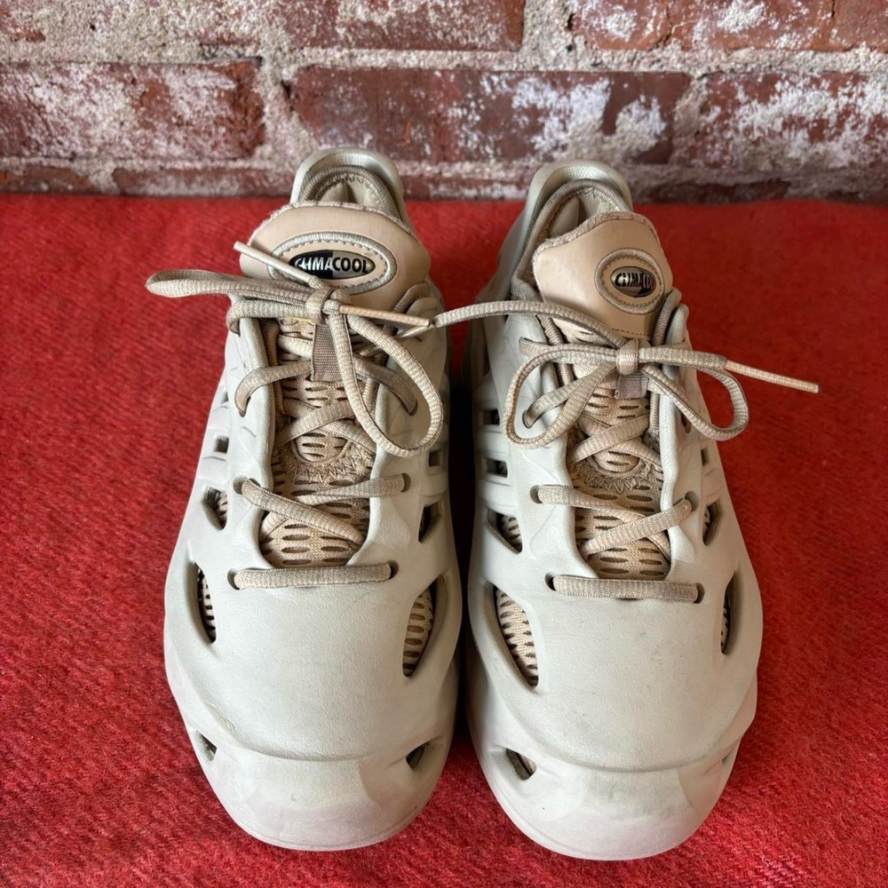 Adidas foam